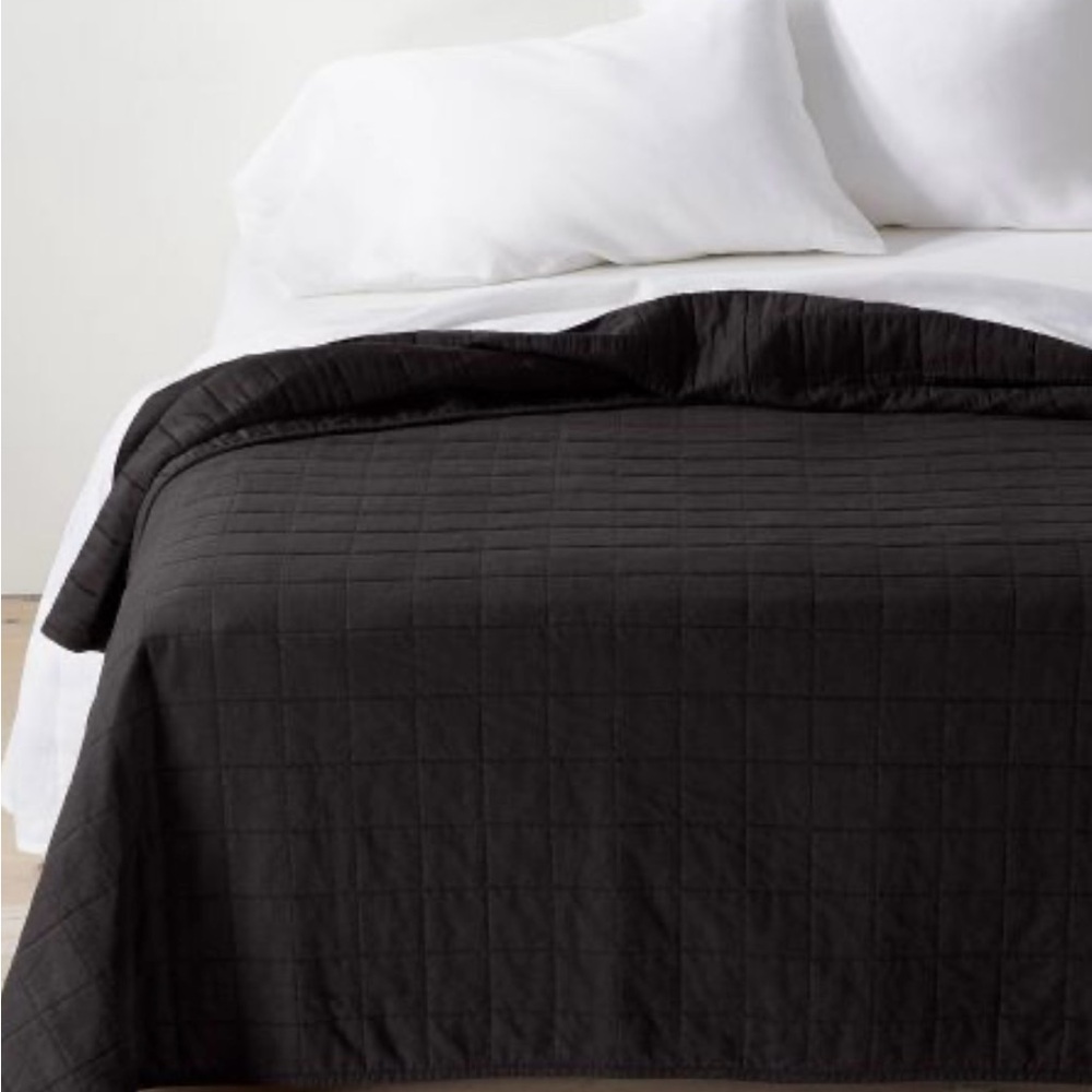 Heavyweight Linen Blend Queen Quilt - Casaluna